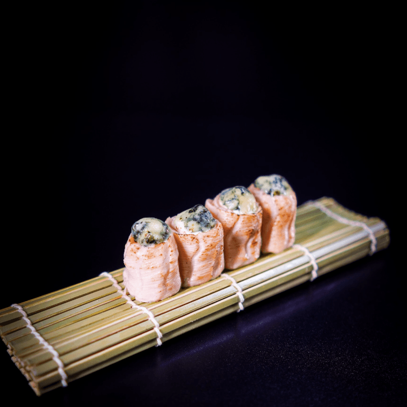 4x GUNKAN flambado+gorgonzola